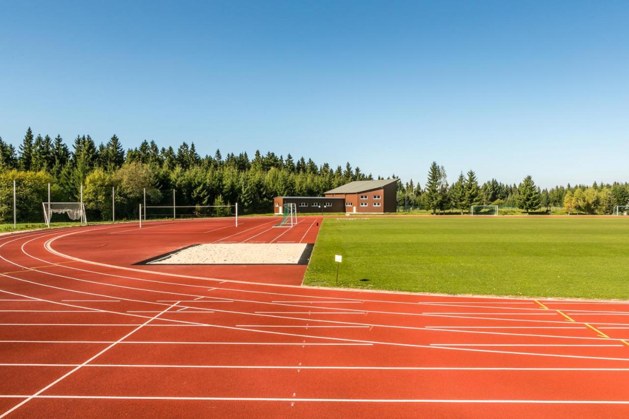 Sportpark Rabenberg Hotel Breitenbrunn  Bagian luar foto