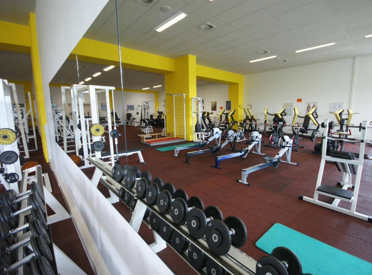 Sportpark Rabenberg Hotel Breitenbrunn  Bagian luar foto