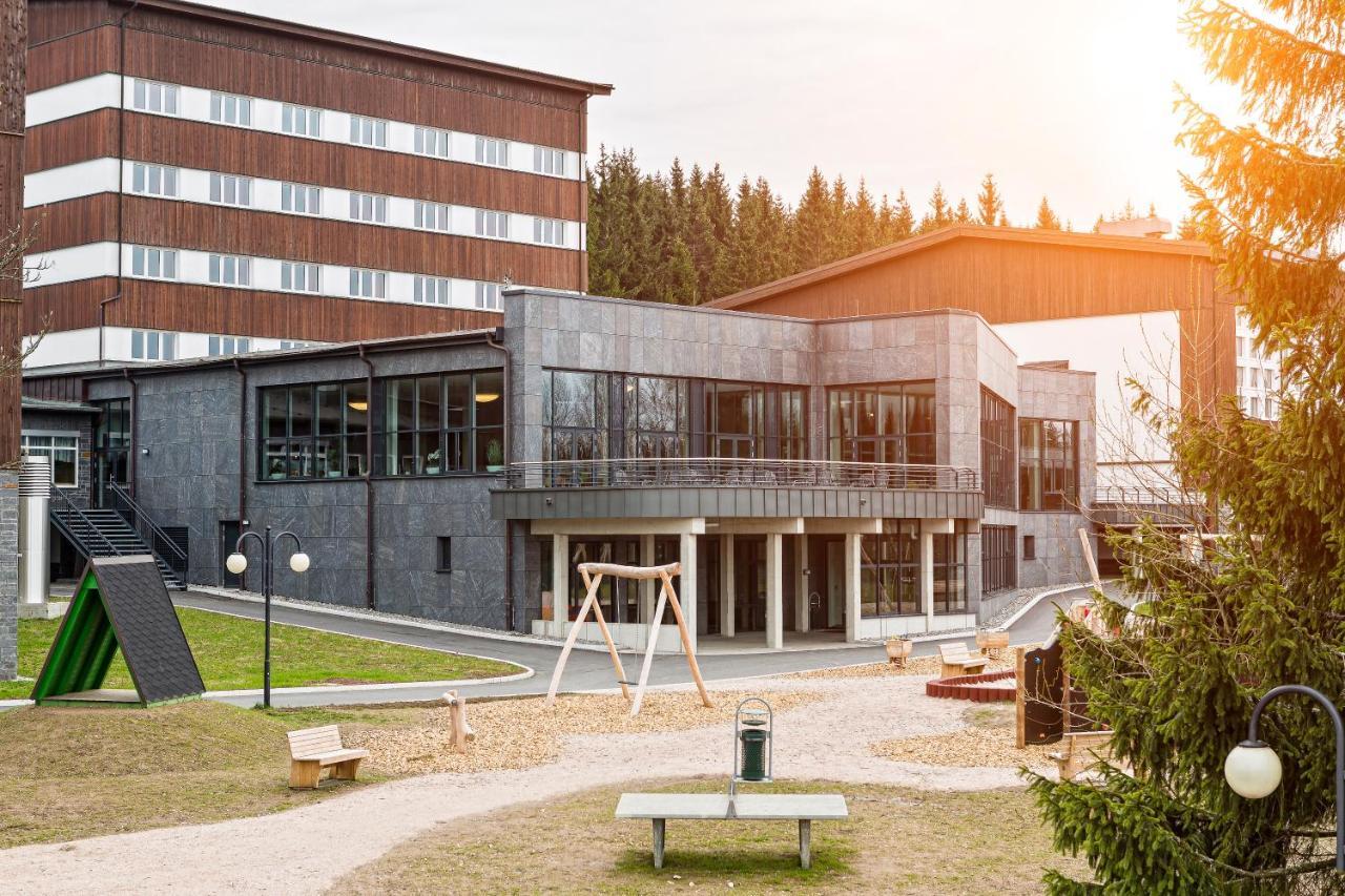 Sportpark Rabenberg Hotel Breitenbrunn  Bagian luar foto