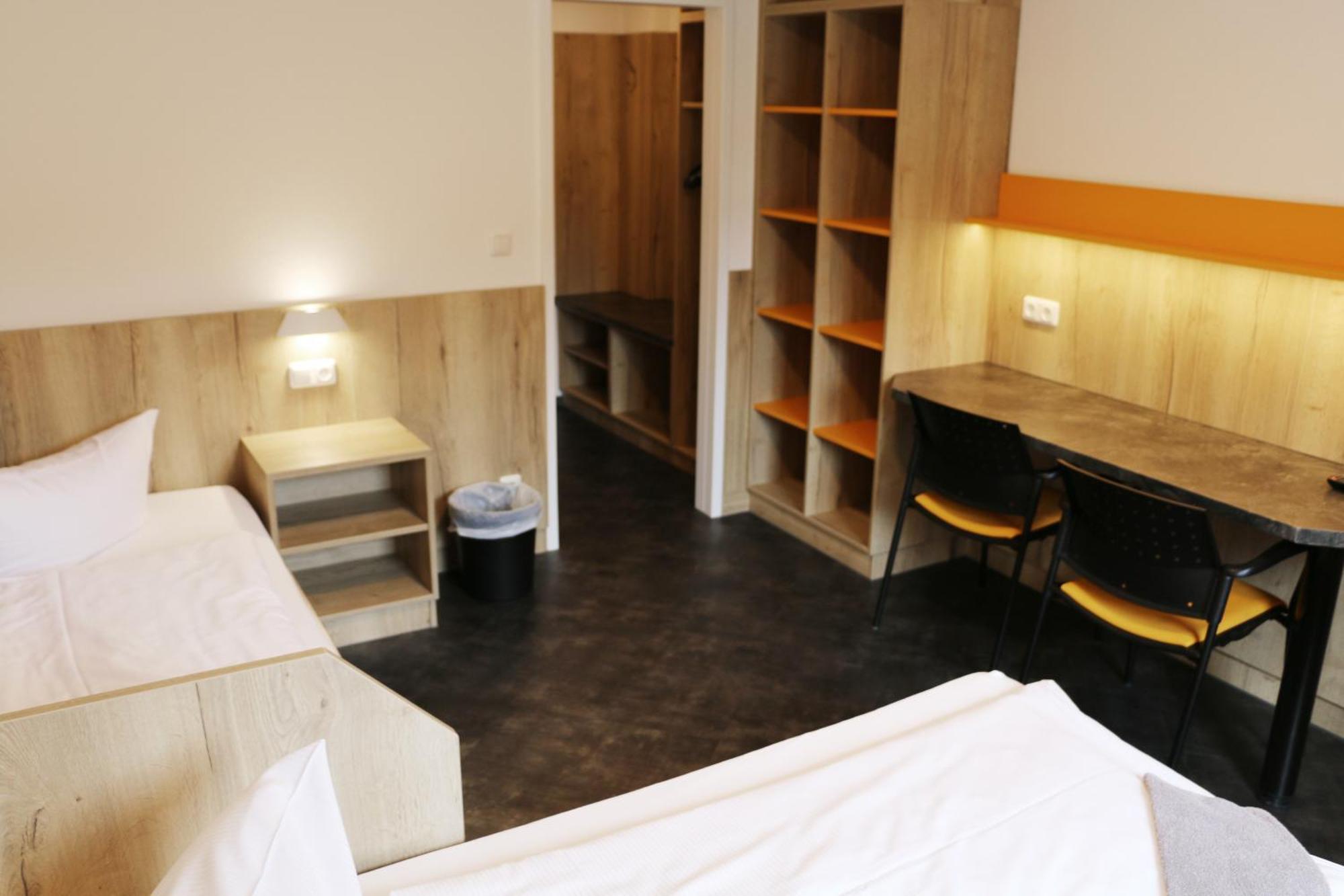 Sportpark Rabenberg Hotel Breitenbrunn  Bagian luar foto